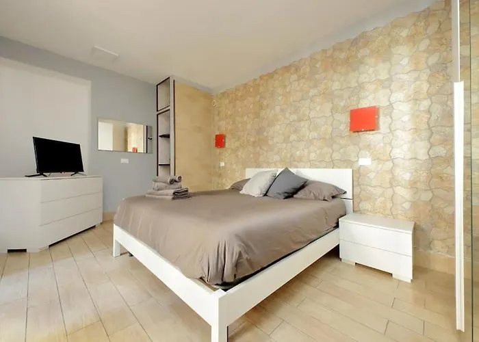Vakantiehuis Spacious Vatican With Terrace Rome