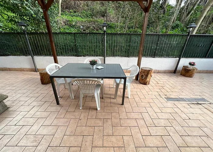 Spacious Vatican With Terrace Vakantiehuis *